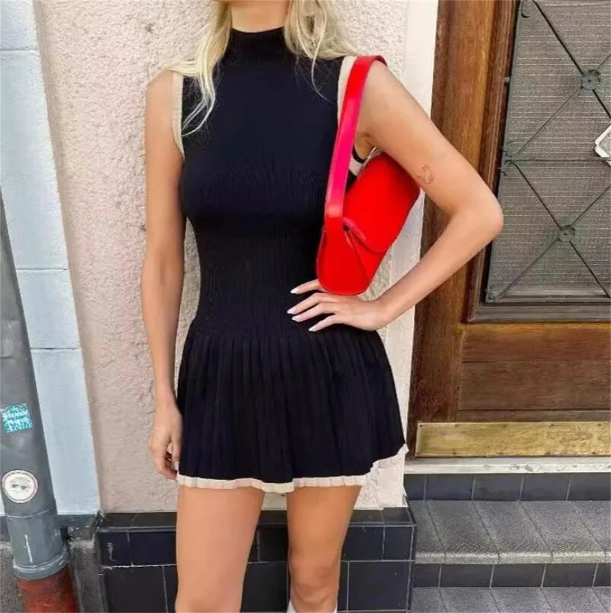 Fashion Knitted Mini Dress Women Round Neck Ruffled A-line Dresses Sleeveless Slim High Waist Vestidos Autumn Elegant Sexy Robe